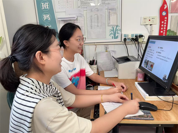 826e41e013f346a78d9b1cd98c679353.jpg 826e41e013f346a78d9b1cd98c679353.jpg