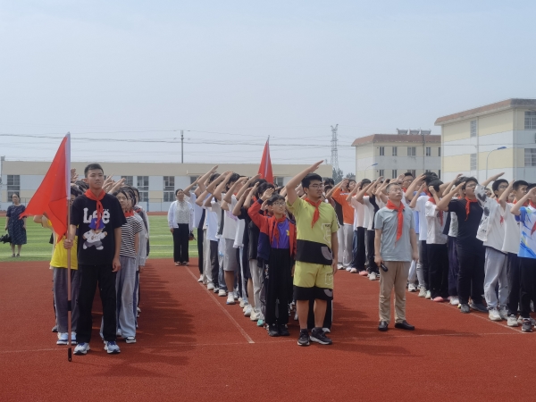 cecc1e2ffbdb43f98e97d40c8e2c7362.jpg
