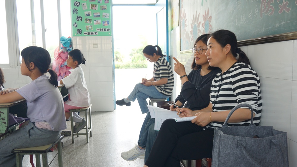f2dbdc21b67240ff98fb81ac9a23b663.jpg